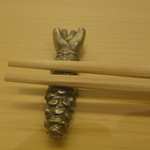 金城 - 箸置きは山葵
