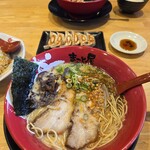 ラーメン まこと屋 - 料理写真: