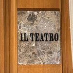 イル・テアトロ - サイン
