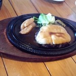 グリル洋食屋 - チーズハンバーグセット