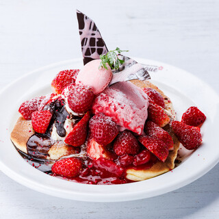 七ツ石とちおとめのパンケーキ