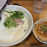 ふく流らーめん 轍 - ふく流ラーメン　レアチャーシュー丼