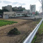 Honkaku Teuchi Udon Tomosaku - 県道岡山ー倉敷線（旧２号線）沿い南側