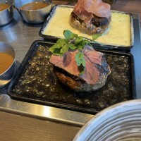 鉄板和食とワイン 萬鉄 - 