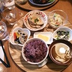 Cafe & Dining 素々 - さわらのごまみそ焼き、揚げ浸し、きのこときくらげのマヨネーズ和え