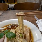 347035603 - 麺アップ