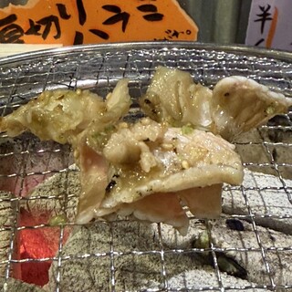 金獅子のホルモン_1