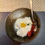 全席完全個室ワインダイニング ダイヤモンドフィッシュ - デザートのパンナコッタ