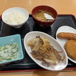 大衆食堂 半田屋 - 