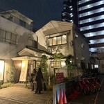 博多牛雜鍋 德永屋 總本店 - 外觀・距離地下鐵祇園站步行4分鐘