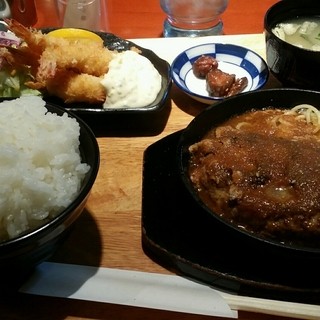 ハンバーグレストランZOO