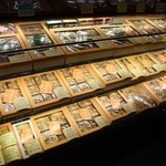 菊水せんべい - 店内の雰囲気