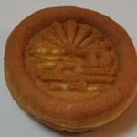 菊水せんべい - やわらか瓦まんじゅう