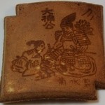 菊水せんべい - 瓦せんべい小
