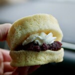 セブンイレブン - 料理写真:雲どら つぶあん&ホイップ