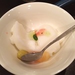 上海台所 味庵 - デザートはやはり杏仁豆腐。