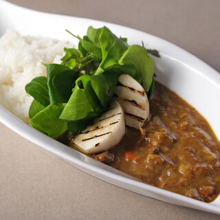 カフェ&ダイニング イースト_1