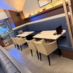 ニユートーキヨー - 雰囲気いい店内