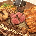 ニユートーキヨー - お肉のグリル盛り合わせ