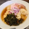 麺や べらぼう - 料理写真:淡麗ワンタン麺(1,300円)
