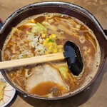 NABERA吾麺亭 - 魚介黒味噌＋にんにく　980＋100円