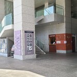 CORNER by BREATH HIROSHIMA - 外観はアーバンビュー・グランドタワーの1階のフレスタおかず工房の横、あまり目立たない場所で隠れ家の様にひっそりと佇んでいます