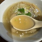 ラーメン フリーバーズ - スープ