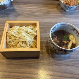 斗香庵 OJIMA - 料理写真:"赤城鶏のつけそば"930円♪