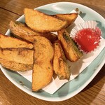横浜すきずき - ポテトフライ440円