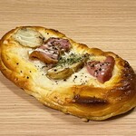 ヴィ・ド・フランス - 料理写真:燻しベーコンポテト（310円）