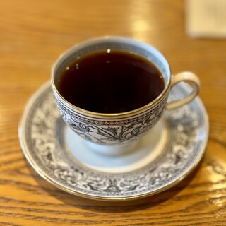 炭火焙煎珈琲 凛 east+_1