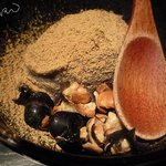 よろにく - 丹波の黒豆を炒った黒胡麻アイス２