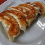 前橋とんこつ 味楽留 - 餃子