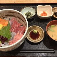 日本料理 銀座 萬菊 - 「海鮮丼」の一式