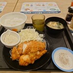 松のや - 料理写真:たっぷりささみかつ定食990円⇒690円