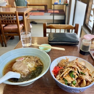ラーメン 琉華_1