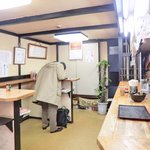 峠そば - 【'15/01/27撮影】店内のカウンター席の風景です