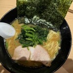 横浜家系ラーメン今野家 - 