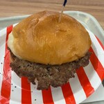 JB's TOKYO - 料理写真:ワンコインバーガーの100%バーガー 税込500円