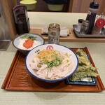 肉うどん 肉めし 甚三 - 