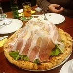 ピッツェリア ダ・アオキ タッポスト - ビヤンカネーヴェ