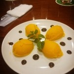 ピッツェリア ダ・アオキ タッポスト - マンゴーソルベット