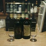 BAR WHITE OAK - 【アルケミエ辰巳蒸溜所：ジン】
① First Essence 8th Anniversary
② First Essence Orange Folower Gin 2023