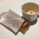 ラ ペ - リンゴと安納芋のパイ メープルがけバニラアイス