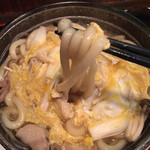 Izakaya Dondon - 鍋焼きうどん 麺リフトアップ