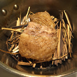 ラ ペ - LYB豚の藁焼きロースト