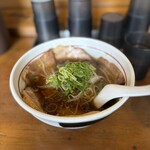 中華そば やまたか - 料理写真: