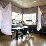 ONE TAKE - 店内