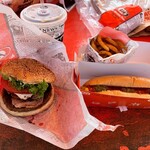 A&W - The A&Wバーガー　カーリーコンボセットとホットドッグ