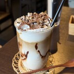 HAKOBUNE CAFE - シュペ－ナー（チョコレート）